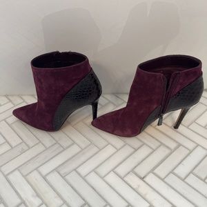 Vince Camuto heeled Booties